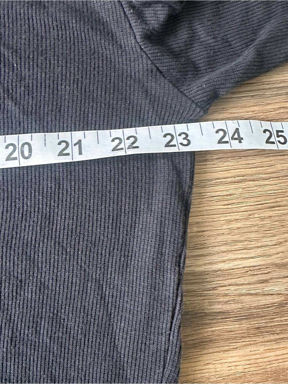 Athleta Long Sleeve Ribbed Scoop Neck Shirt Black Medium Basic Layering Capsule - Picture 4 of 6